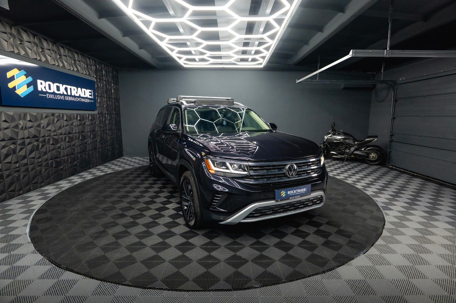 Fahrzeugabbildung Volkswagen ATLAS 3.6 4x4 SEL PREMIUM *6 Sitze*Pano*ACC*LED*