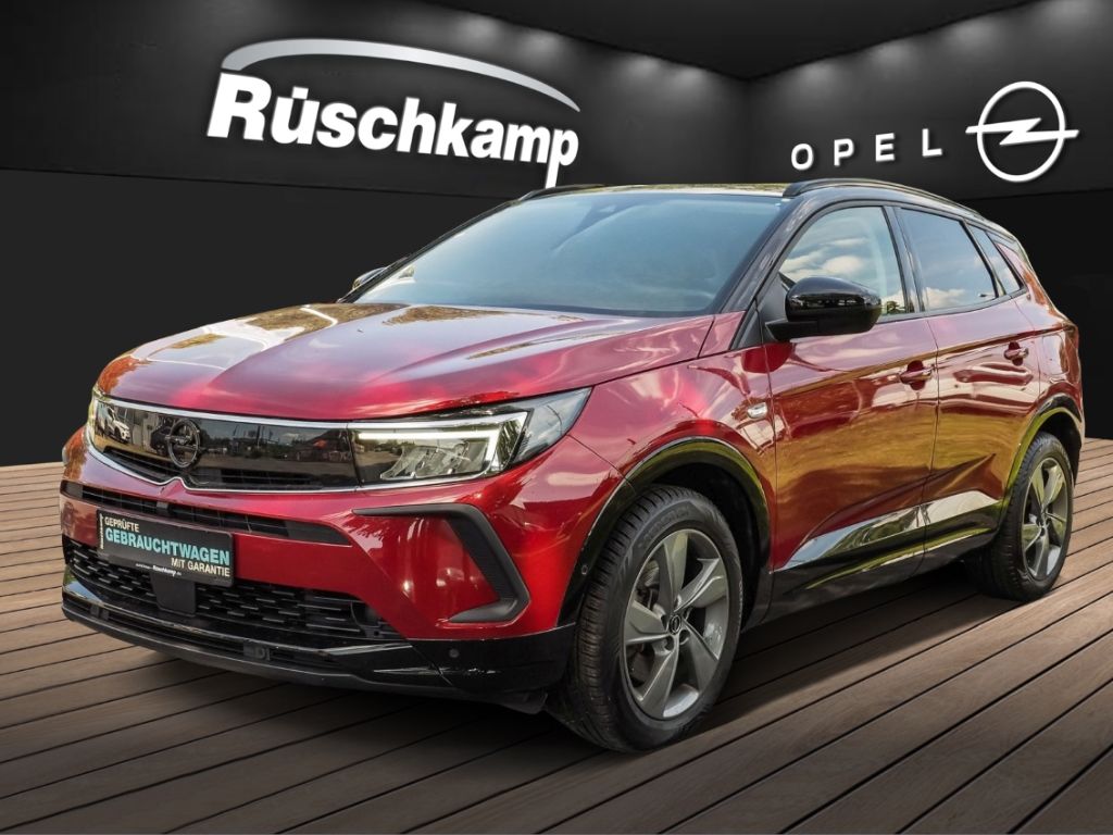 Opel Grandland (X) — hlavná fotografia