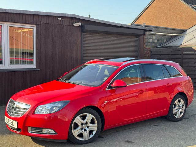 Opel Insignia A Sports Tourer Sport PANO NAVI XENON