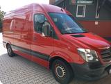 Mercedes-Benz Sprinter - Mercedes-Benz Sprinter: Rot