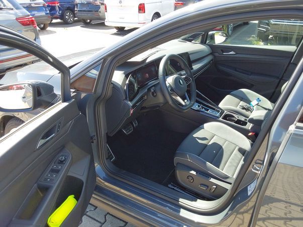 Golf VIII GTD 2.0 TDI LED+KAMERA+STANDHZ+DCP+APP