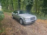 Mercedes-Benz E 220 CABRIO  - gebrauchte Mercedes-Benz E 220 aus dem Jahr 1997