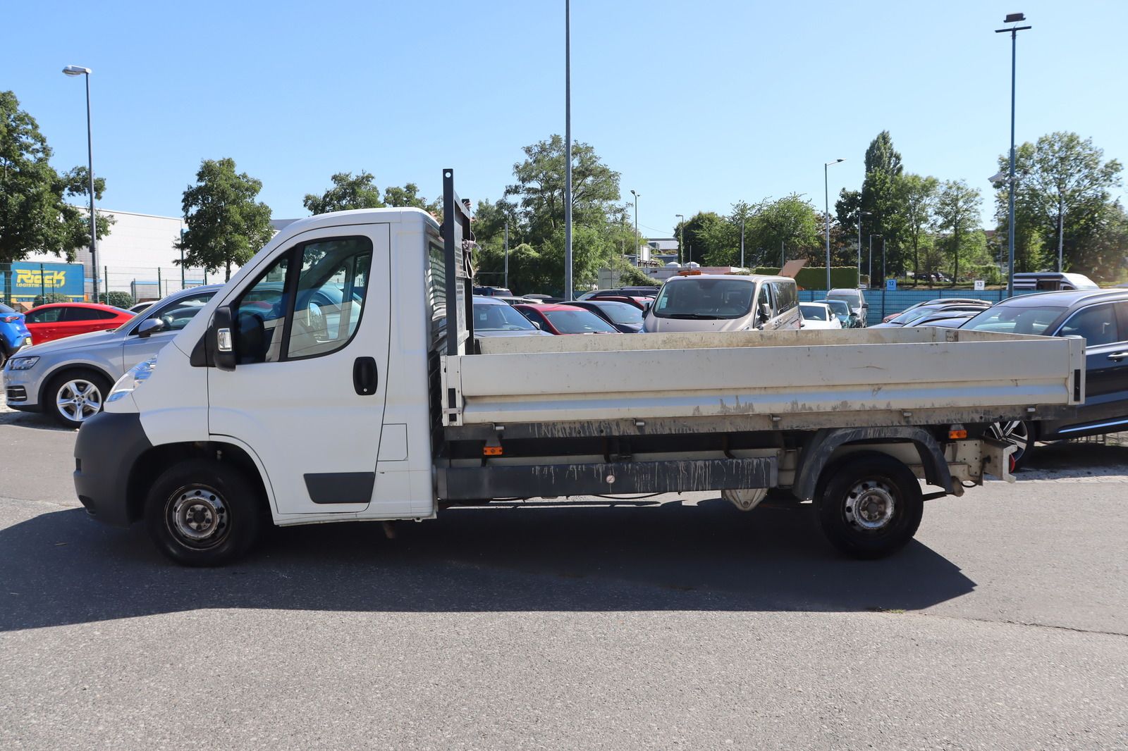 Fahrzeugabbildung Fiat Ducato 2.2 HDi  Pritsche lang * HU/AU neu