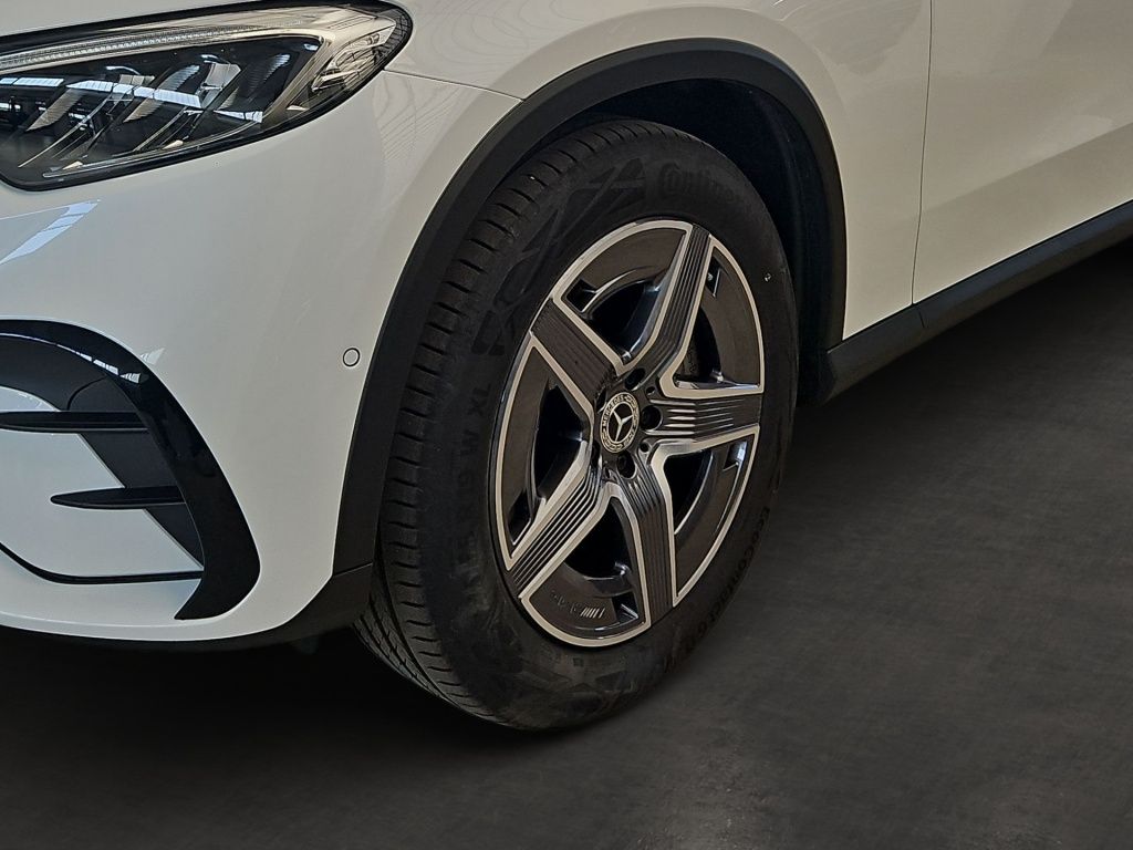 Fahrzeugabbildung Mercedes-Benz GLC 200 4M AMG Totwi. Memory LED SHZ Sport KAM