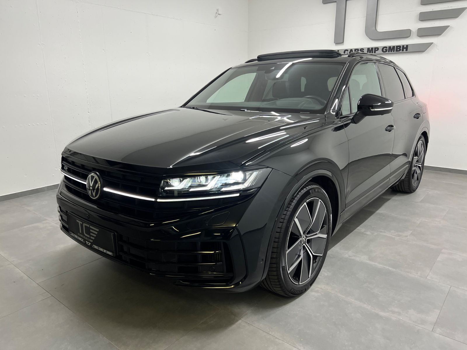 Volkswagen Touareg 3.0 TSI eHybrid R, IQ Drive, Pano, AHK, imagem 3
