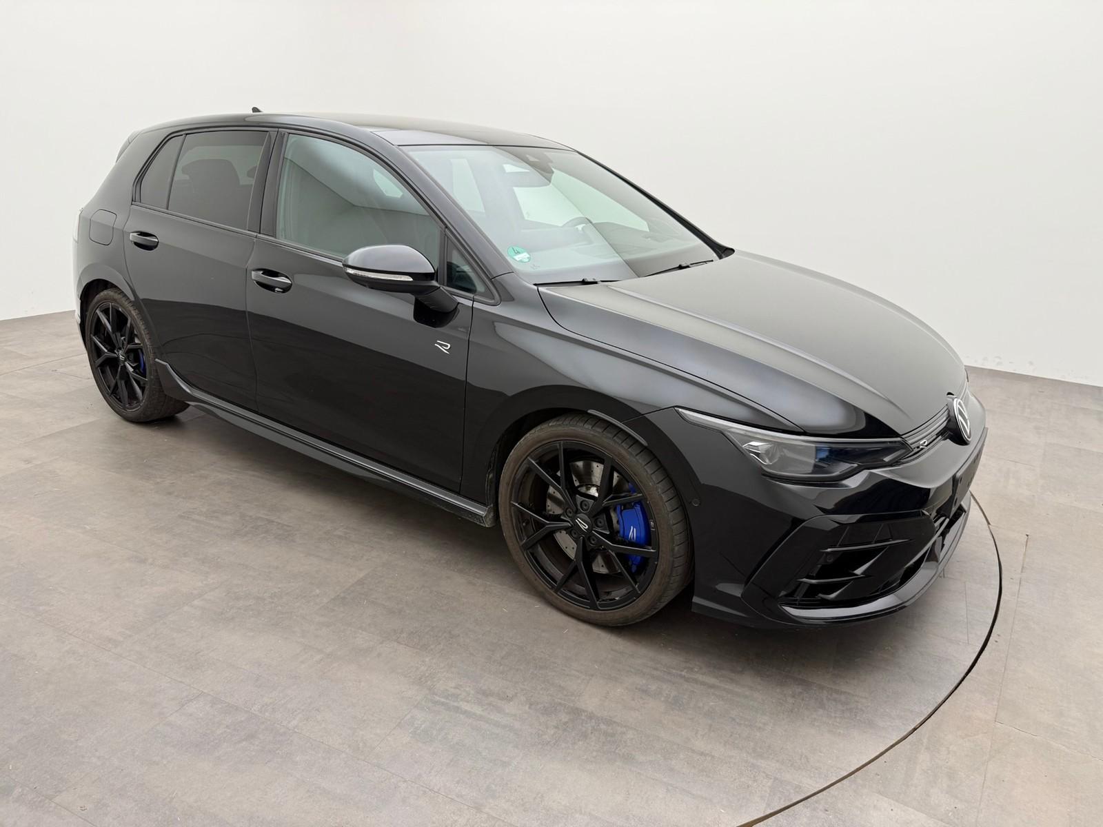 Volkswagen Golf 8 PA R TSI DSG 4M 333PS TechnikBlack19Pano