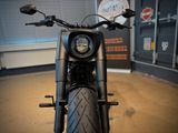 Harley-Davidson FLFBS - Fat Boy - Custom - Mad Boy - Black - NEU - Angebote entsprechen deinen Suchkriterien