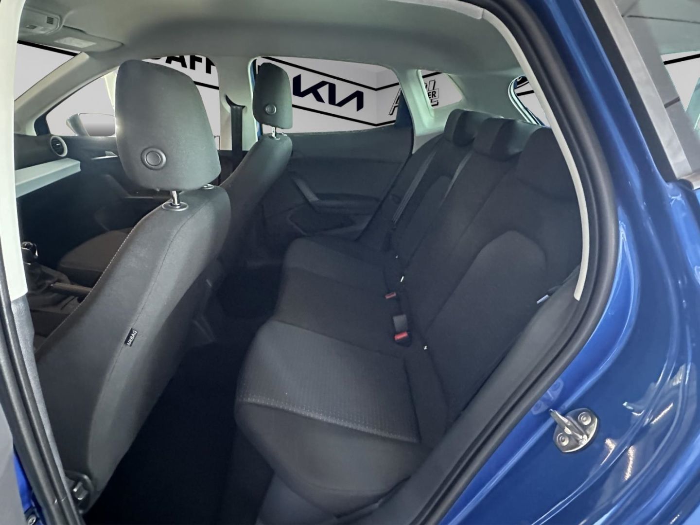 Fahrzeugabbildung SEAT Ibiza Navi Digitales Cockpit LED Apple CarPlay A