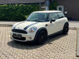MINI ONE  Klima/SHZ/PDC/TÜV Neu - MINI MINI aus 2012