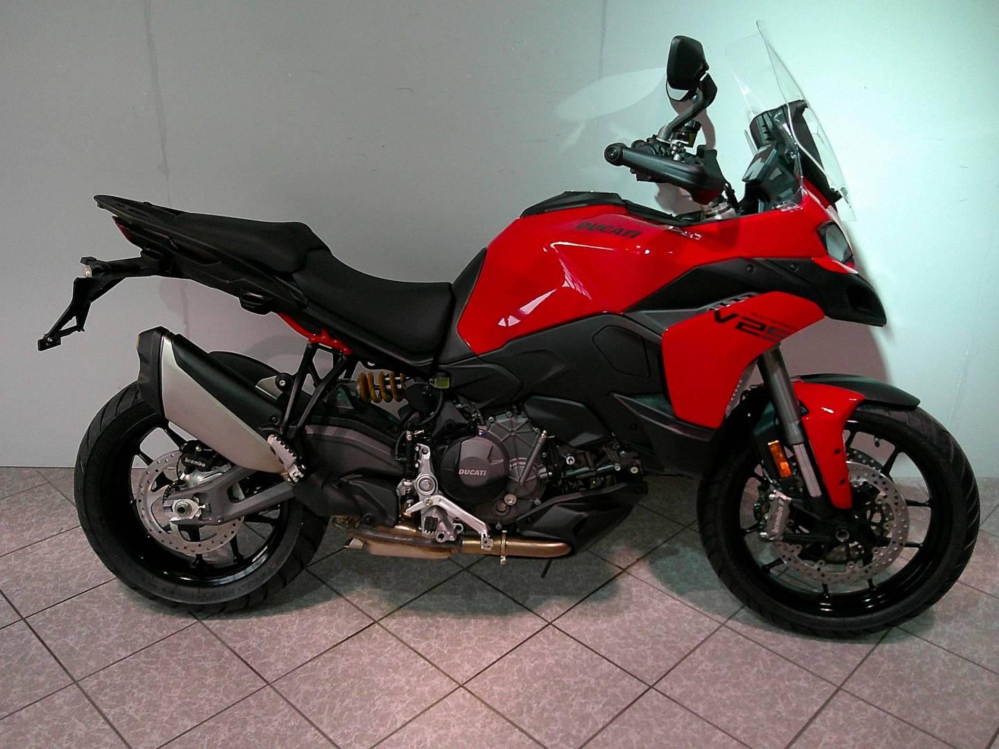 Ducati MULTISTRADA V2 S RED 2025