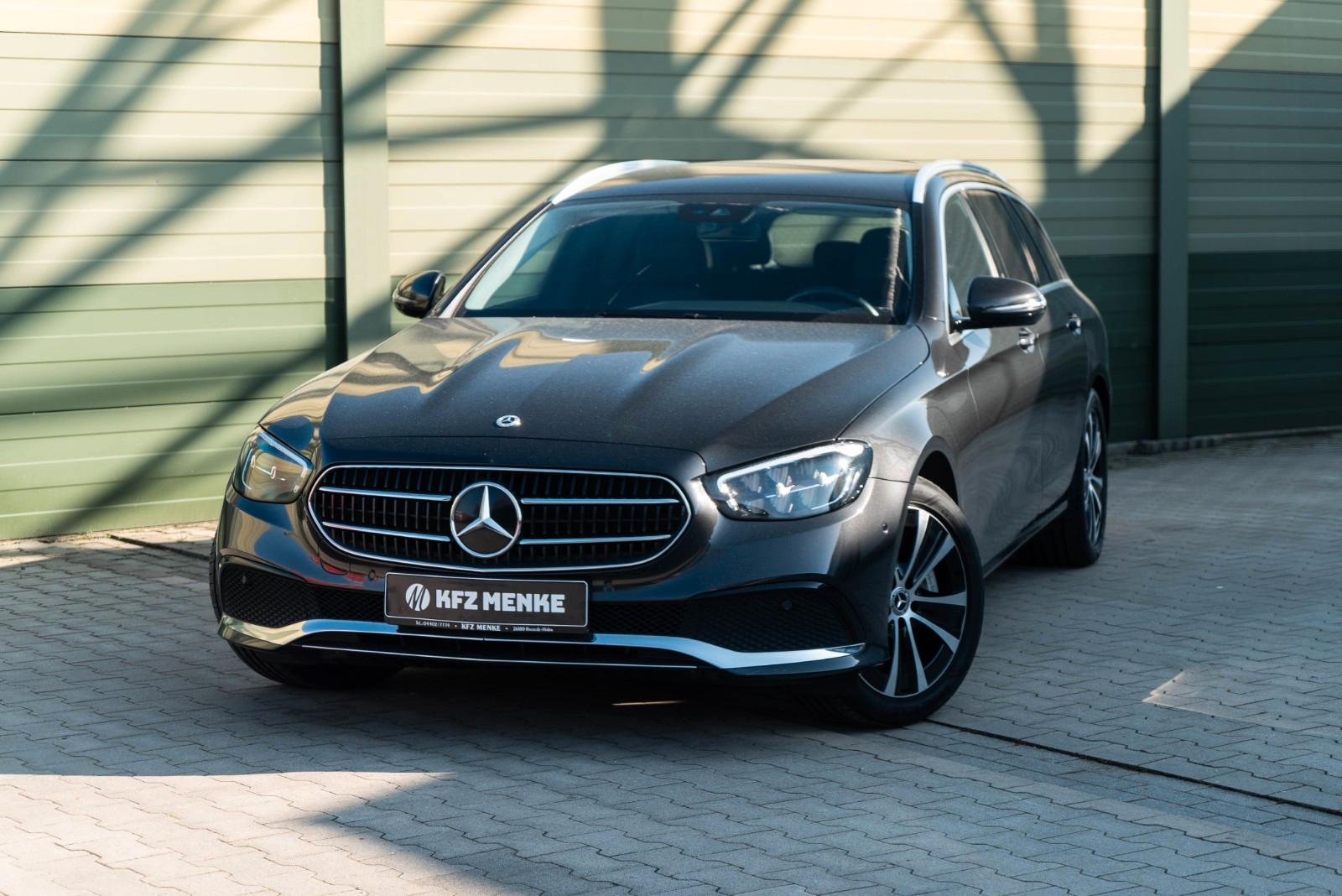 Mercedes-Benz E 300 de T Avantgarde Led/AHK/Kam/Spur/Virt/Mbux