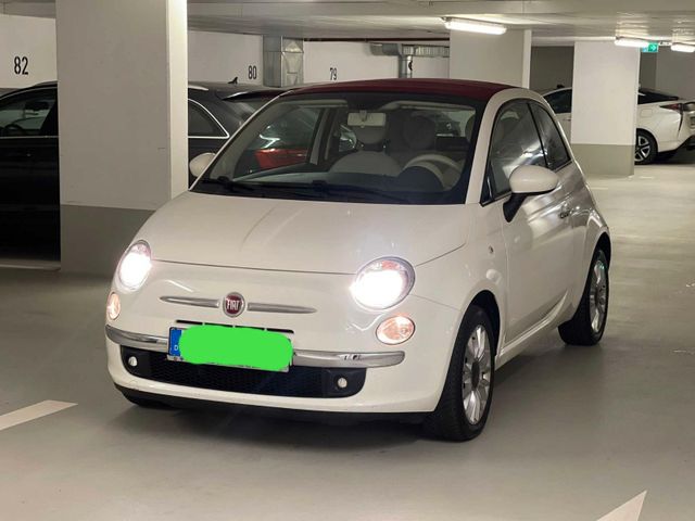 Fiat 500C Cabrio weiß/rot mit Einparkhilfe