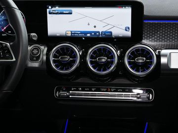 Mercedes GLB 200 - 12