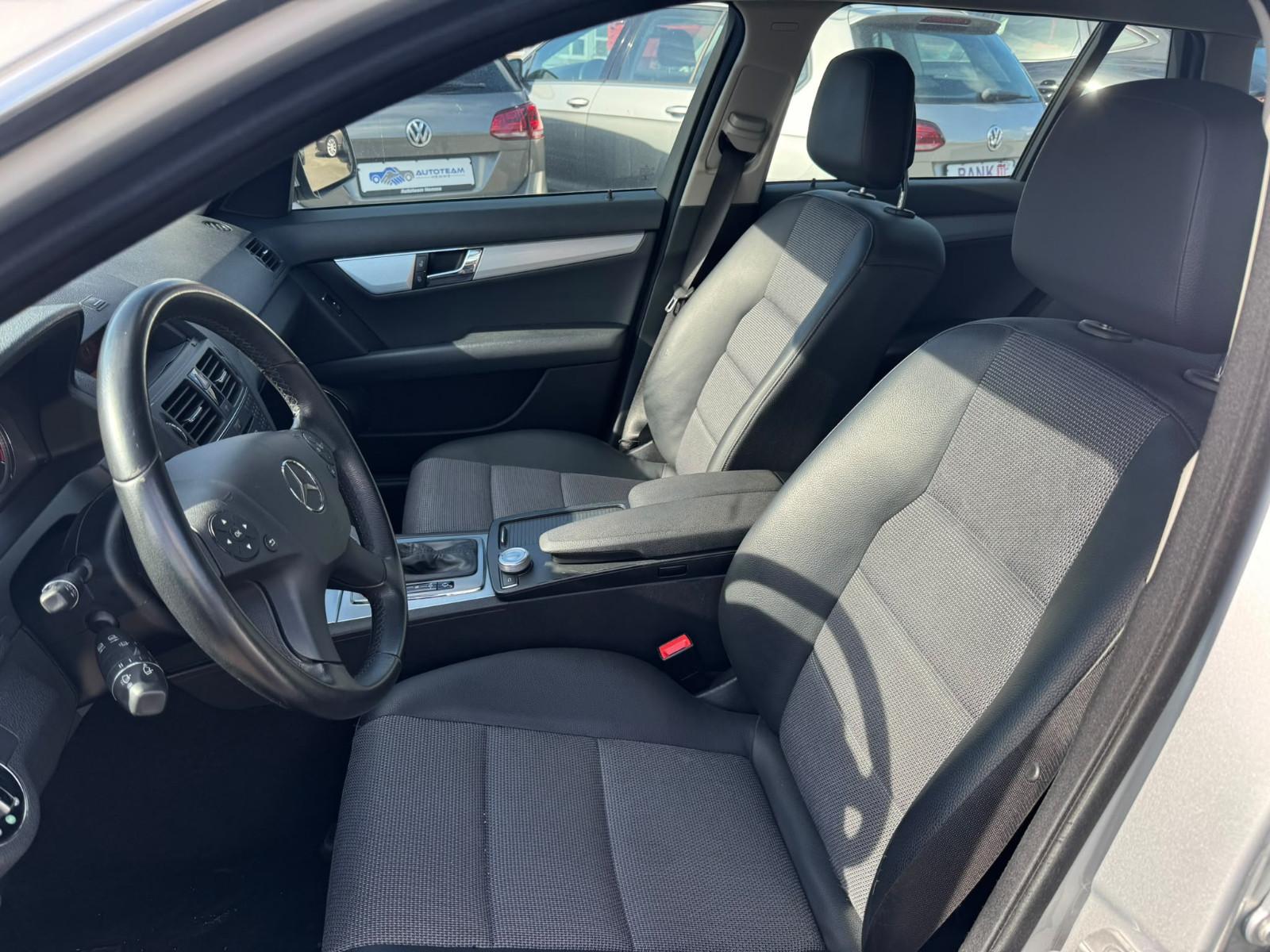 Mercedes-Benz C 220CDI AUTOMATIK/TÜV/AHK/NAVI/LEDER/KLIMA