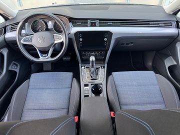 Volkswagen Passat Variant - 11