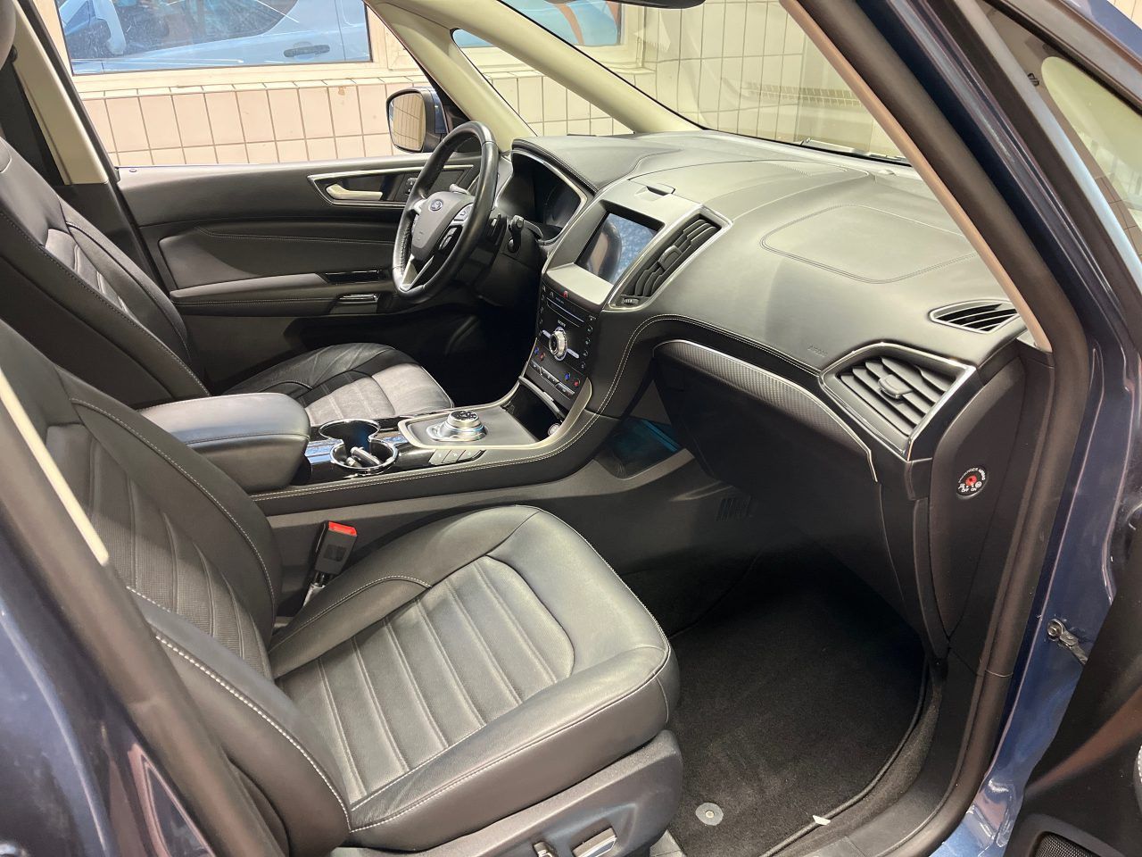 Fahrzeugabbildung Ford Galaxy 2.0 EcoBlue Allrad VIGNALE °ACC°AHK°STHZG