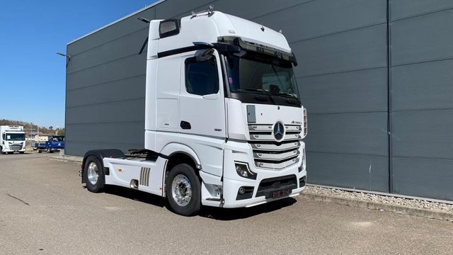 Mercedes-Benz Actros L 1851 KlimaA Navi STH Pano Luft AUT LED