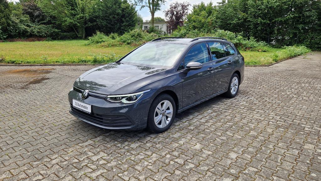 Volkswagen Golf Vlll Var Life 20 TDI 1Hd LED ACC DAB 2021