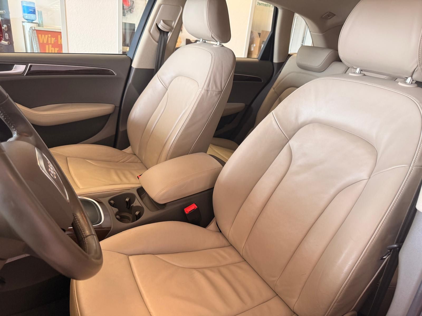 Fahrzeugabbildung Audi Q5 2.0 TFSI 132 kW quattro/AHK/8.FACH BEREIFT