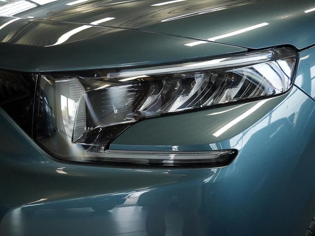 Citroën Berlingo M BlueHDi 130 Max SHZ NAVI AHK LED PANO