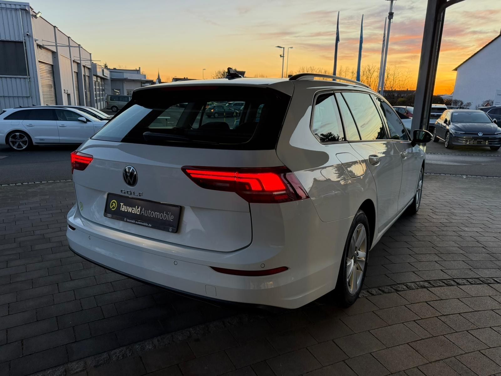 Volkswagen Golf - Bild 14