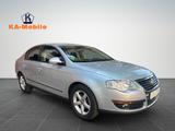 Volkswagen Passat Lim. Trendline*Nur83000km*Klima*Alu*Top! - VW Passat Gebrauchtwagen in Düsseldorf