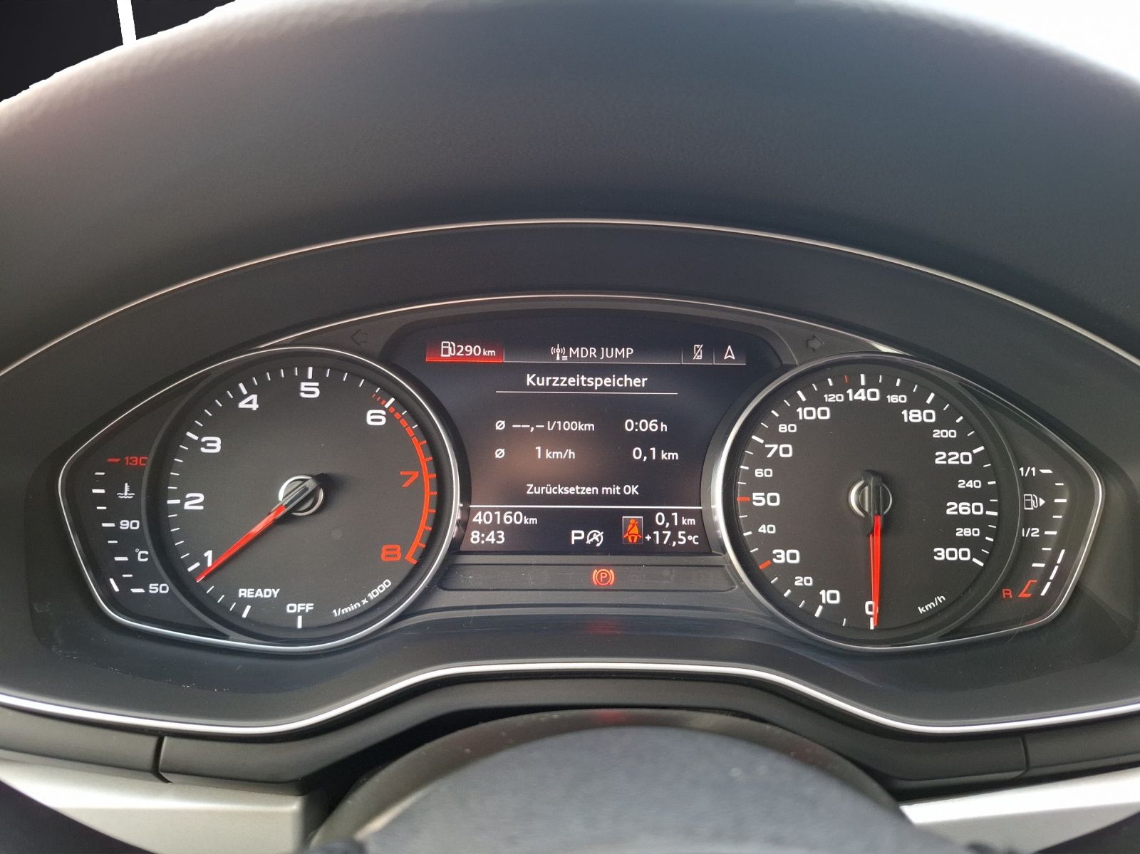 Fahrzeugabbildung Audi A4 Avant 35 TFSI S-tronic Navi GRA PDC SH LM