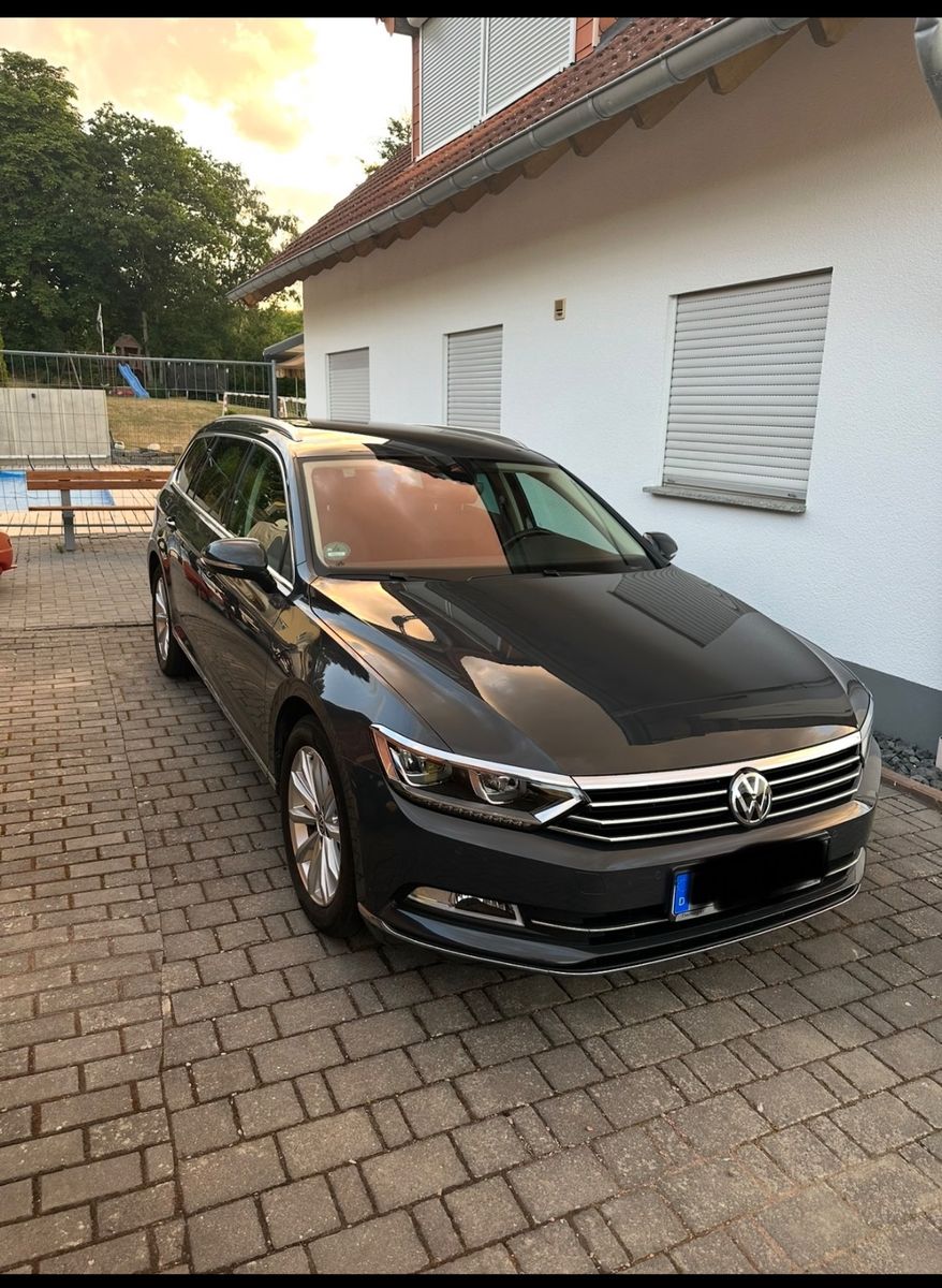VW Passat 2.0 TDI SCR 140kW DSG Highline Varian...