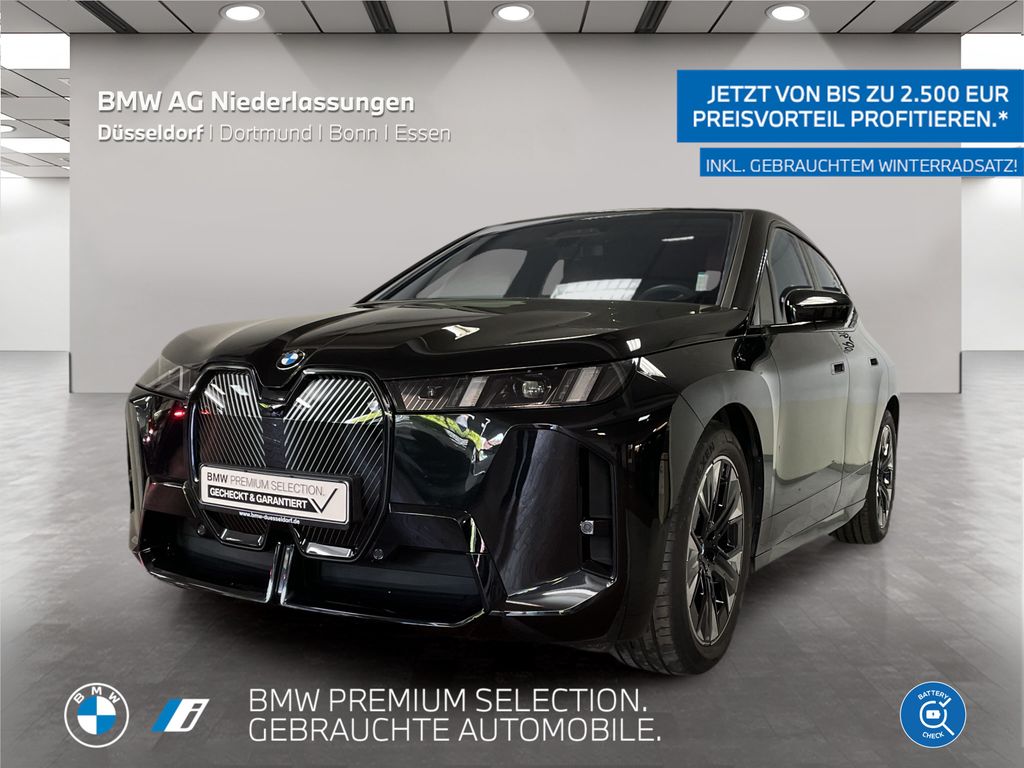 BMW iX xDrive60 Leasing ab 872,61€¹ M Sport AHK