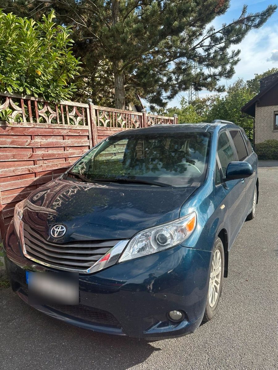 Toyota Sienna Sienna