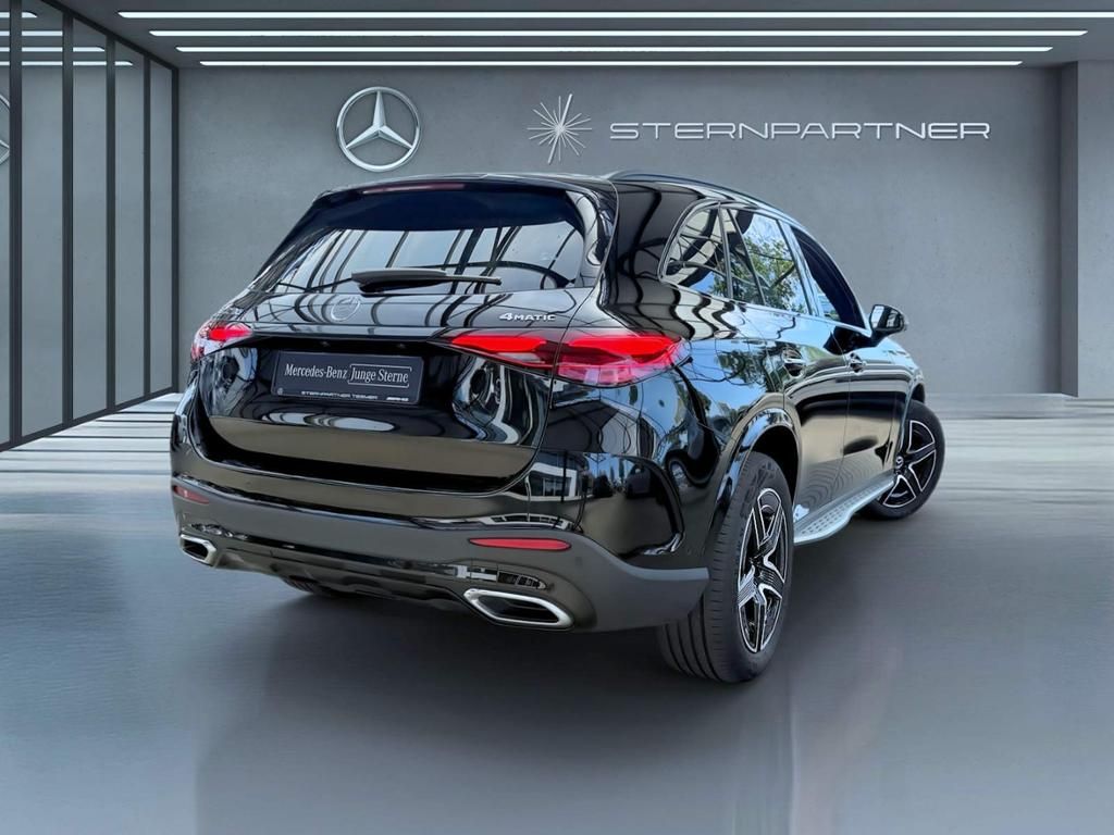 Mercedes-Benz GLC 300 e 4M AMG Night Pano DISTR HANDS-FREE foto 3