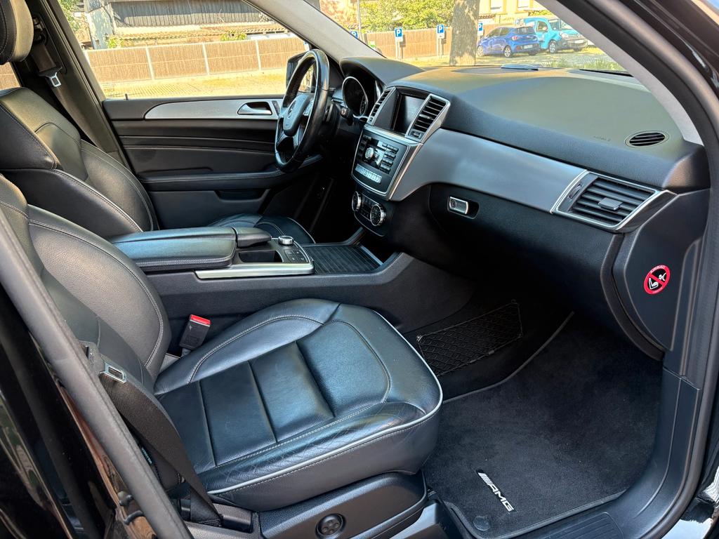 Mercedes-Benz ML 500