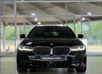 Fahrzeugabbildung BMW 520d xDrTour HUD HI-FI Kamera 360° Live Cock.Pro