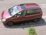 Opel Zafira a dti bauj 2002 - Opel Zafira: Dti