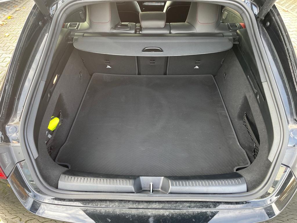 Mercedes-Benz CLA 45 AMG Shooting Brake