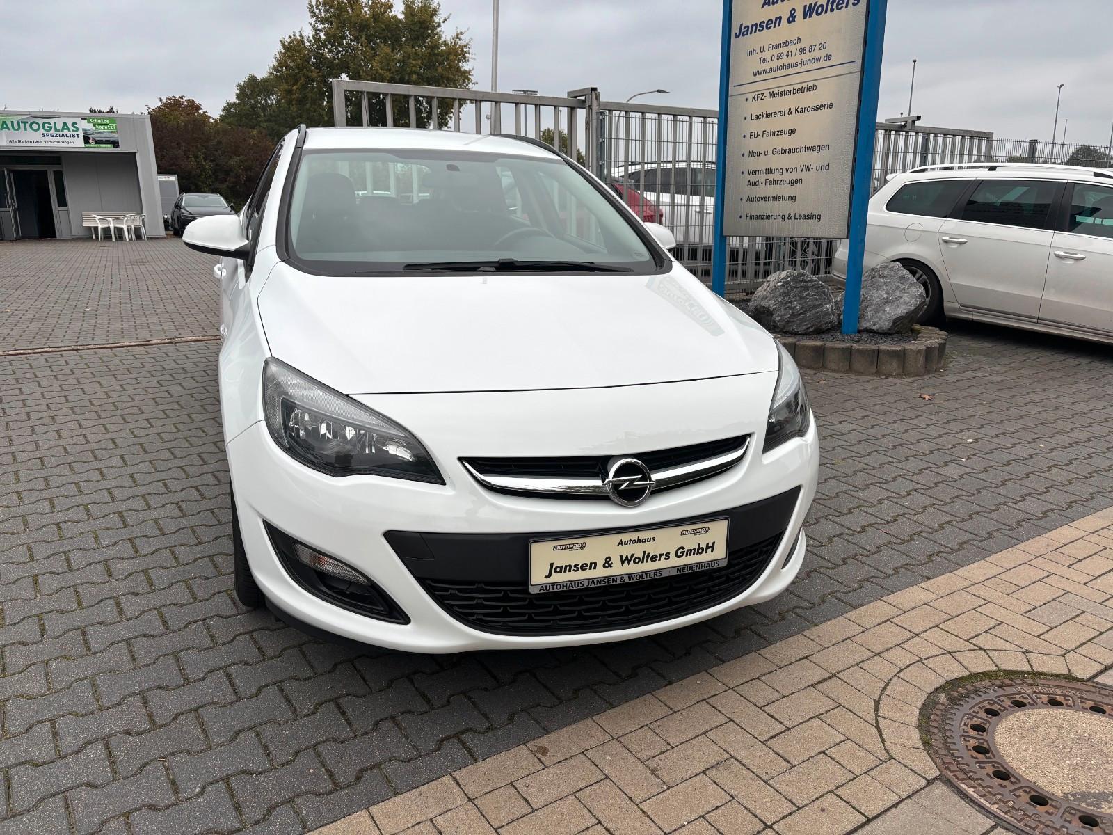 Opel Astra J Sports Tourer Selection 1,6 Benzin