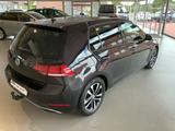 Volkswagen Golf VII Lim. 1.5 TSI 16"Dublin*ACC*SHPDC*R-Line - Vorführwagen-Angebote