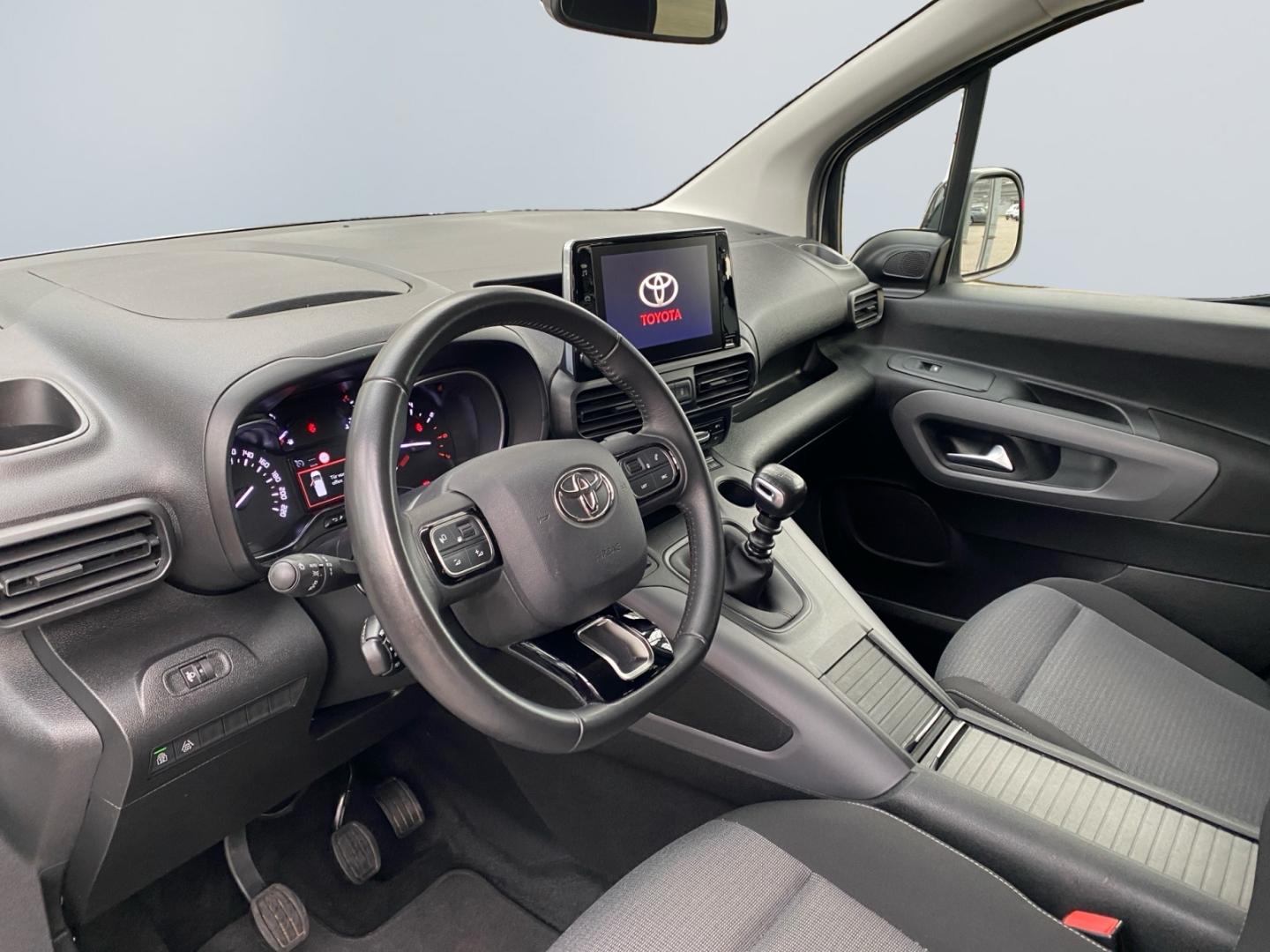 Toyota Proace Verso 1.2 Turbo L1 Team D *RCam*PDC*, миниатюра 7