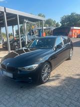 BMW 318D Panorama Dach 2L Diesel Motor 8 f... - BMW 318: Motor