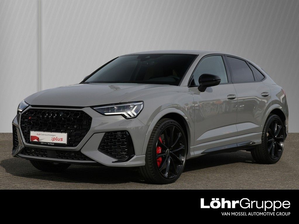 Image of Audi RSQ3