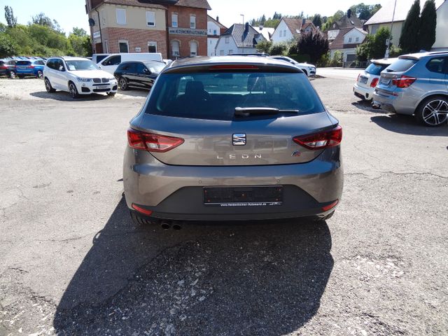 Fahrzeugabbildung Seat Leon FR/1.Hd/LED/150PS/Navi/SitzH/PDC/
