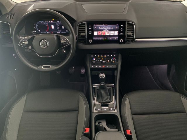 Karoq Tour 1.0 TSI NAVI+STANDHZ+LED+ACC