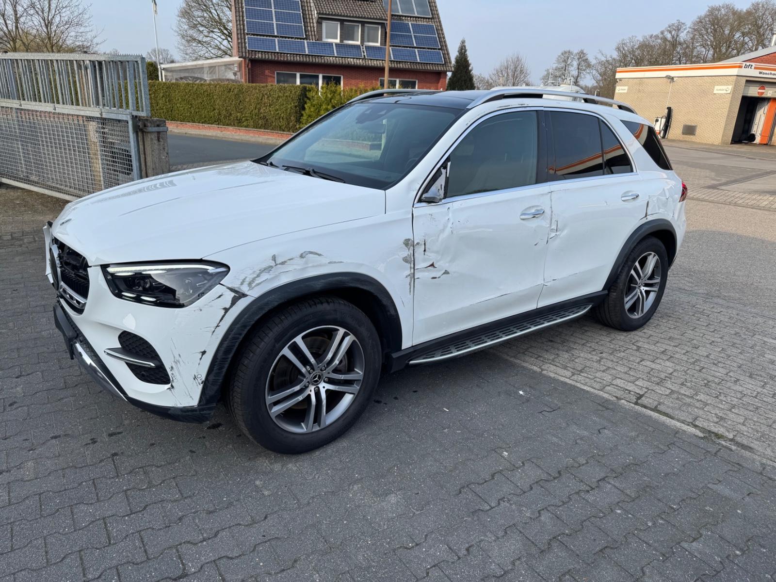 Mercedes-Benz GLE 450 d 4Matic  7 SITZER/  PANO/ AHK/ HEAD-UP