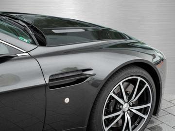 2013 Aston Martin V8 VANTAGE 照片 9