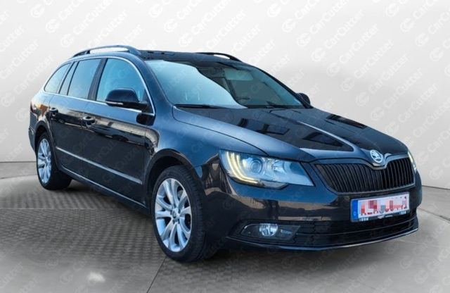 Skoda Superb Combi Exclusive*Autom.*Navi*Xenon*Tempo*M