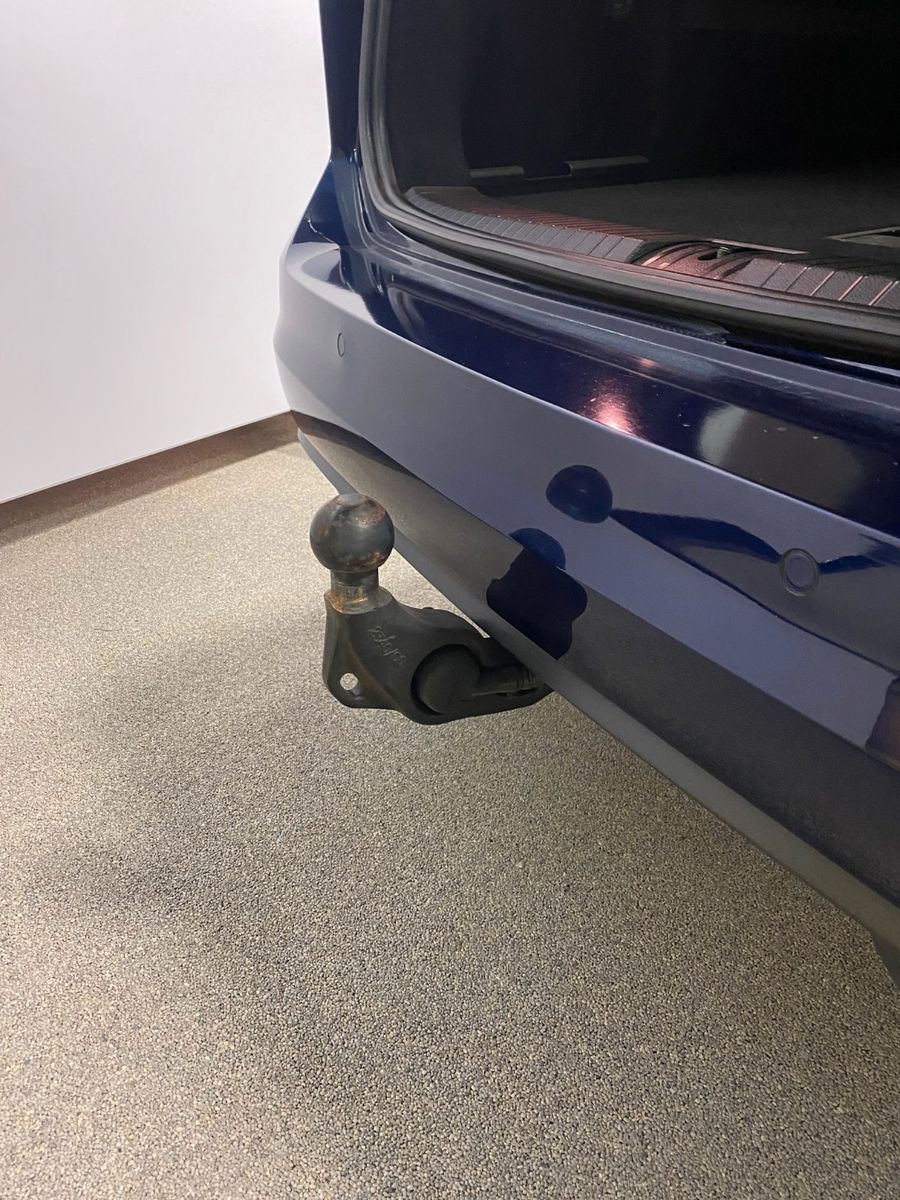 Fahrzeugabbildung Volkswagen Touran 1.5 TSI JOIN+NAVI+AHK schwenk+KAMERA+ACC+