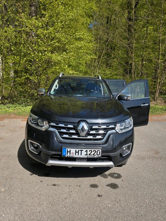 Image of Renault Alaskan