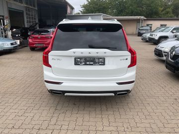 Volvo XC90 - 6