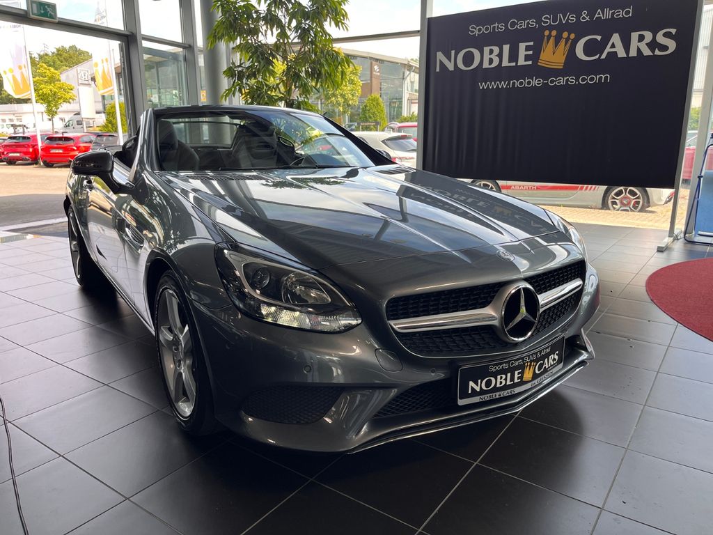 Mercedes-Benz SLC 200