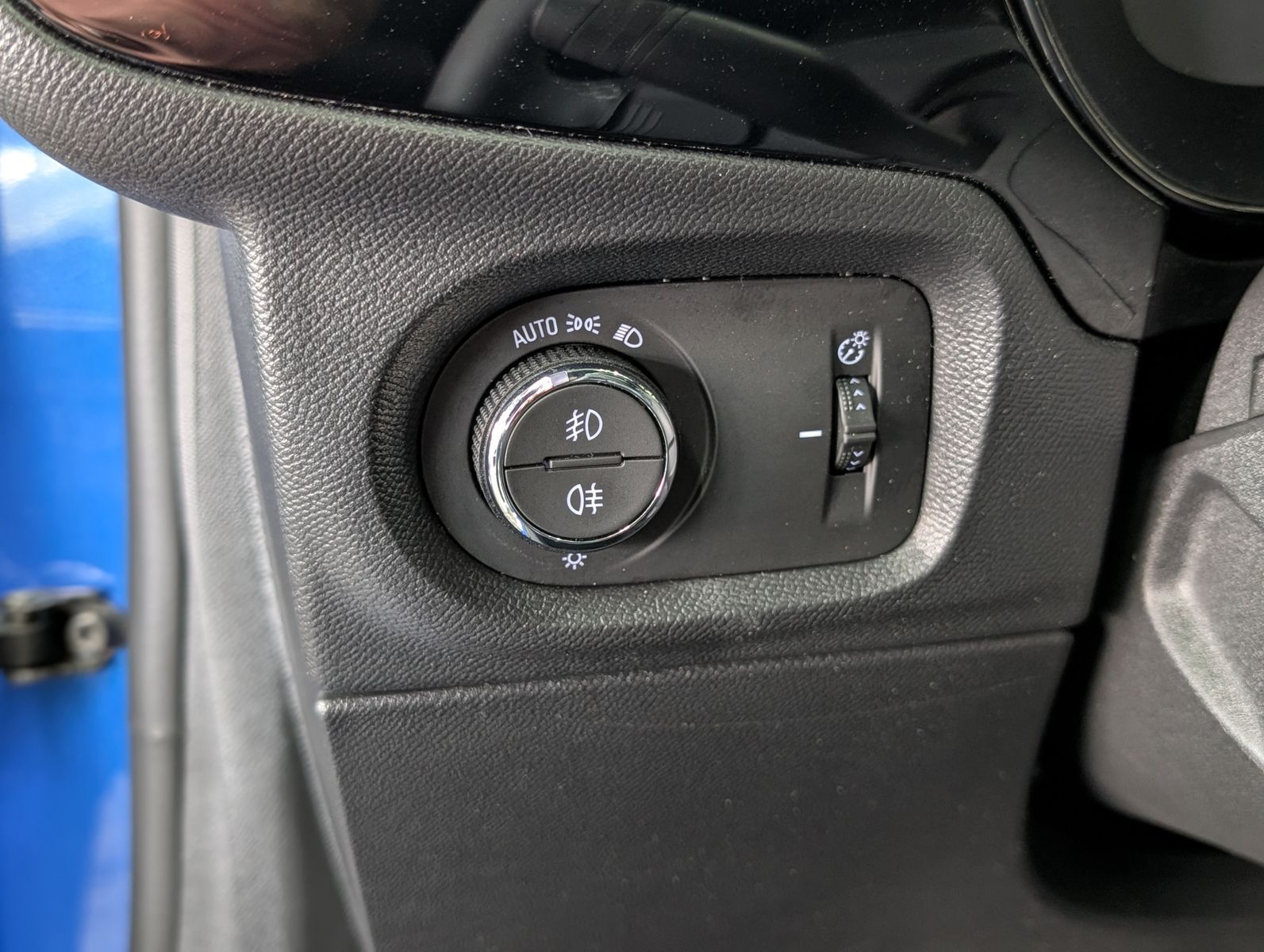Fahrzeugabbildung Opel Corsa F GS TECH LED KAM SHZ VIRT APP BHL LM 16"